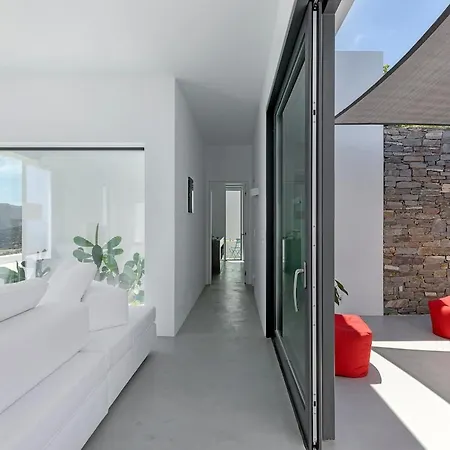 In Paros Nest Vila *