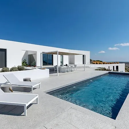 Vila In Paros Nest