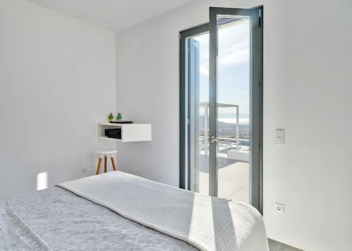 In Paros Nest Villa Kóstos