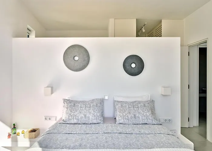 Villa In Paros Nest Kóstos