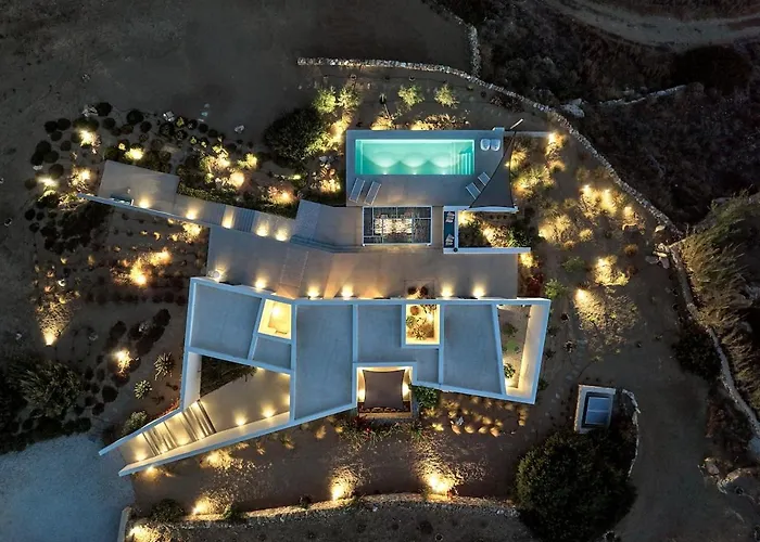 Villa In Paros Nest Kóstos