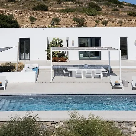 In Paros Nest * Kostos